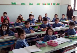Maestra in classe